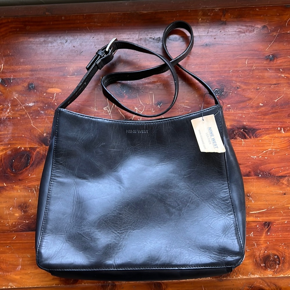 NWT Nine West Leather handbag - black